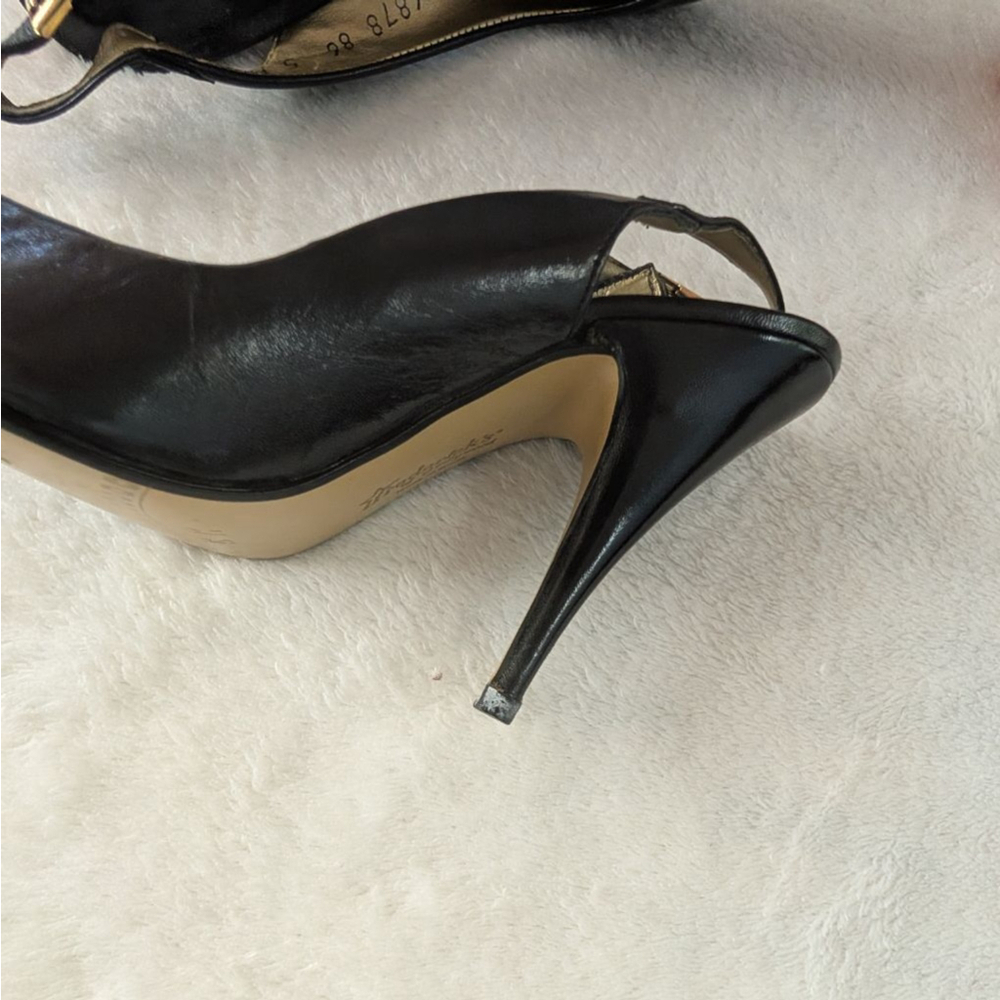 Frederick's of Hollywood Vintage Black Gold Slingback Heels - Size 5 - Picture 6 of 9